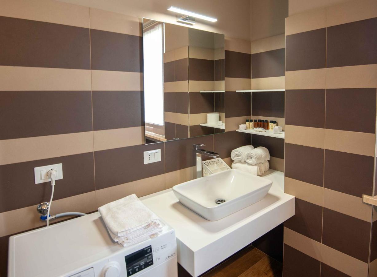 Sirmio Apartments - Narnia Stay Sirmione Ngoại thất bức ảnh